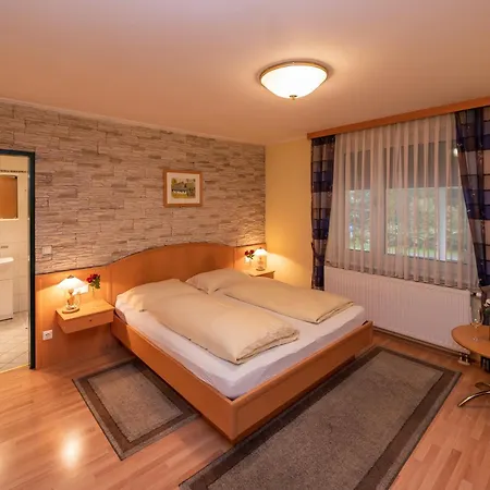 Ferien Beim Treiber Hotel Bad Tatzmannsdorf Room photo